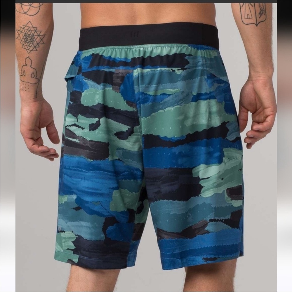 Lululemon Core Short 11"Cactus Camo Desert Teal
Vintage Green - Picture 2 of 6
